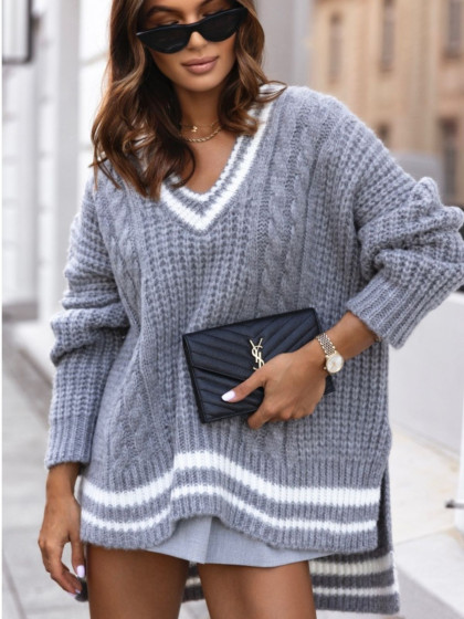 Sweter oversize-owy...