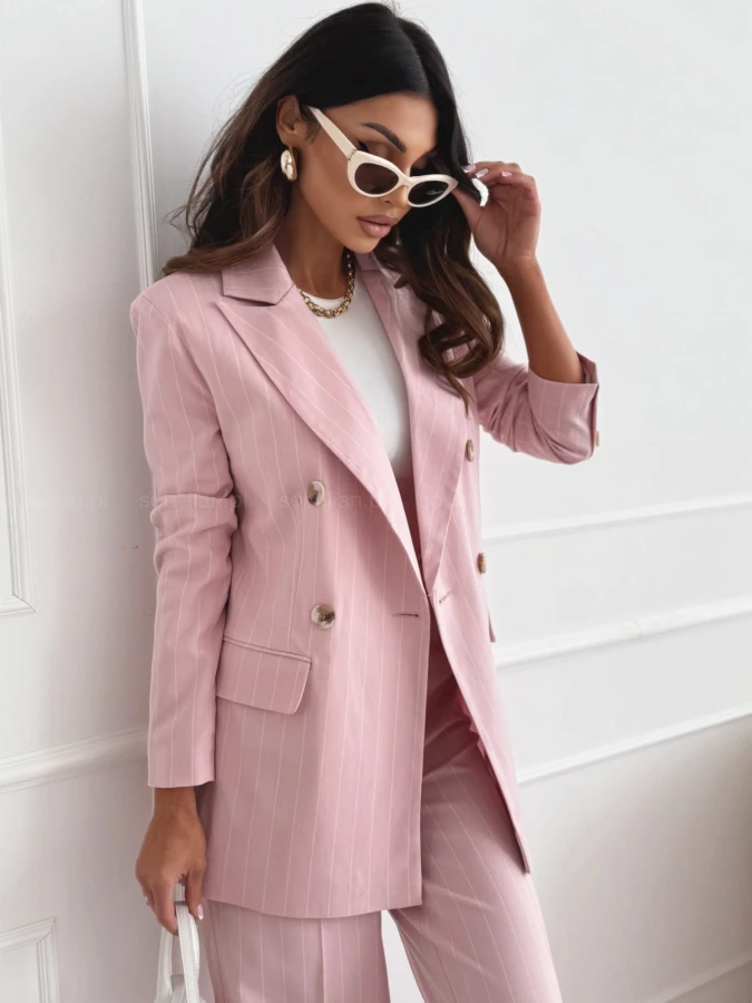 marynarka-dwurzedowa-sofisticato-pinkstrips