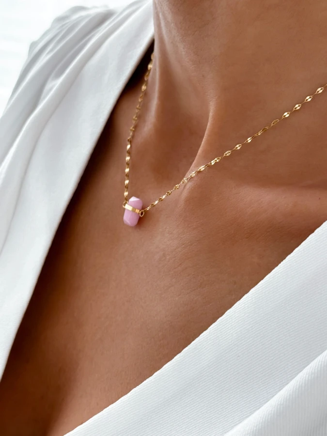ancuszek-z-krysztakiem-kwarc-rozowy-kamien-miosci