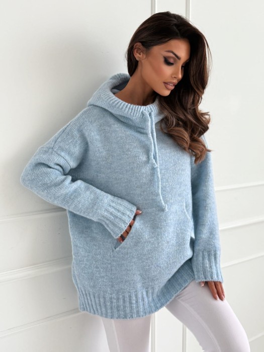 swetrowa-bluza-z-kapturem-baby-blue