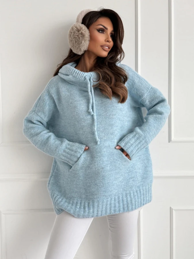 swetrowa-bluza-z-kapturem-baby-blue