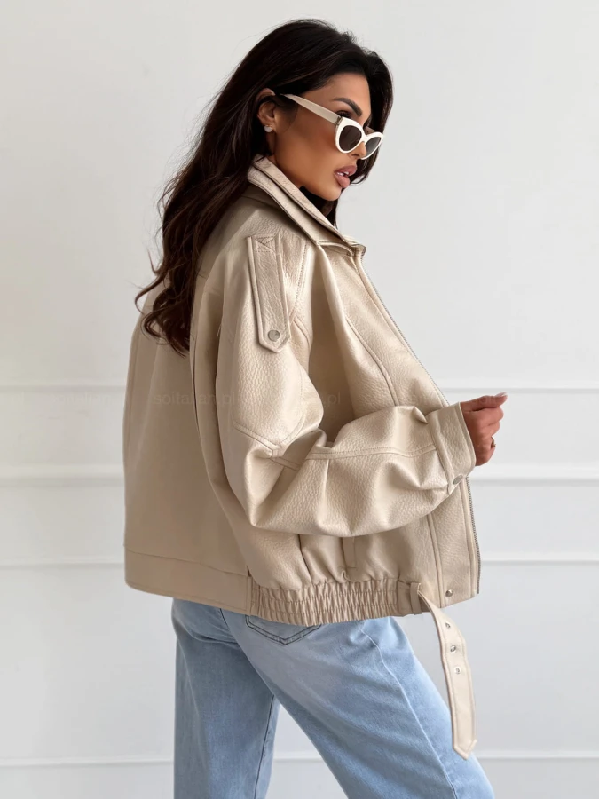 ramoneska-vertigo-nude