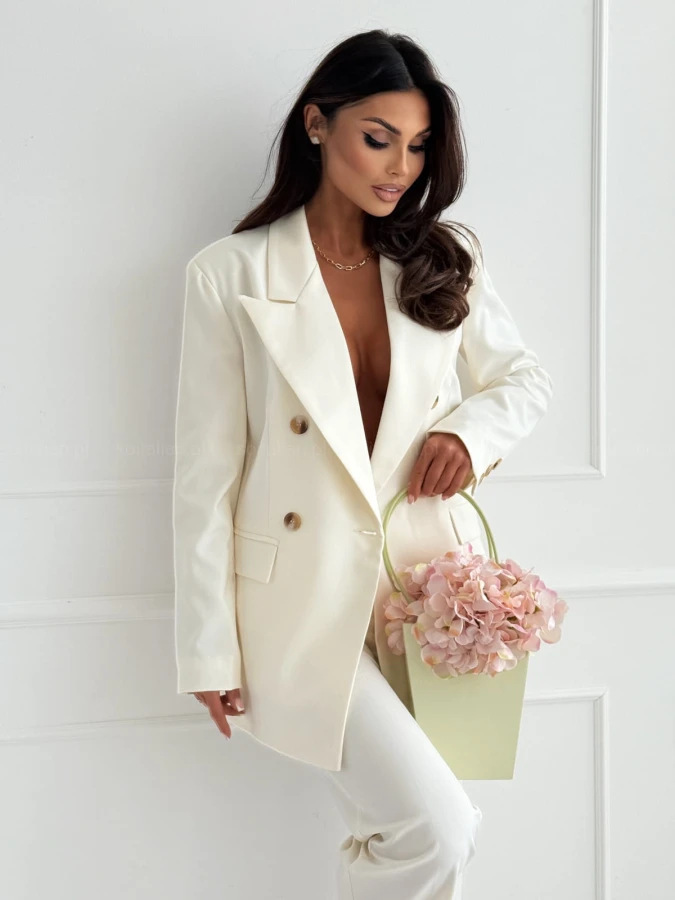 marynarka-dwurzedowa-imperial-creamy