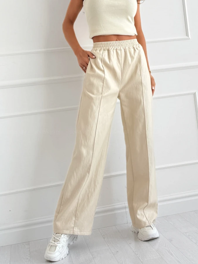 spodnie-ritz-beige-z-eko-skory