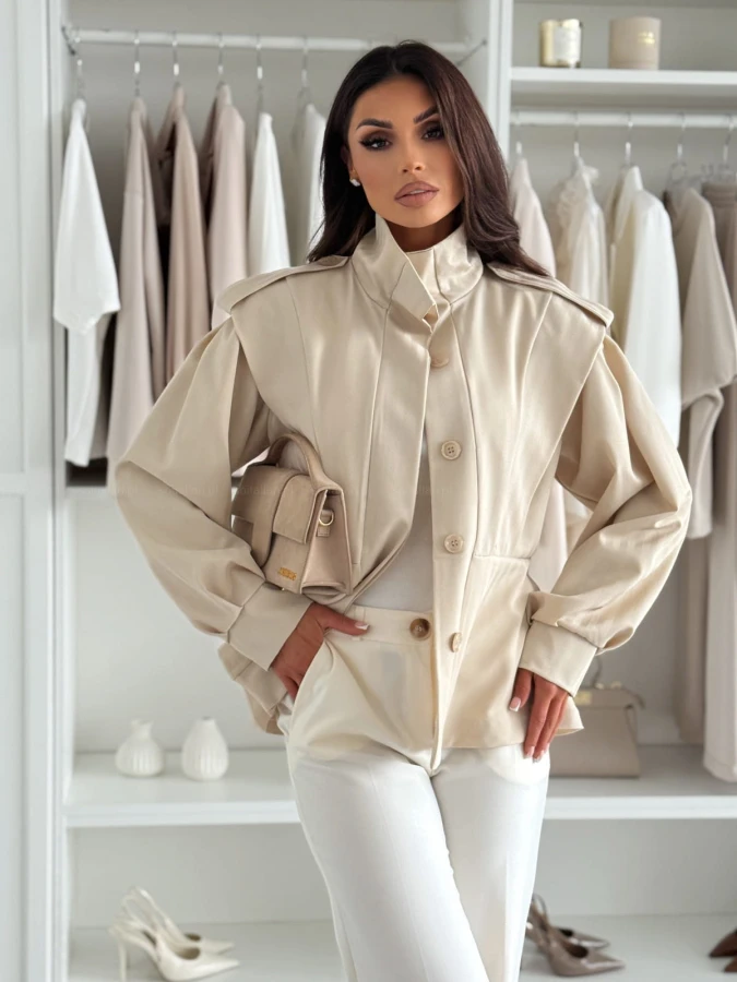 kurtkapaszczyk-monviso-beigenude