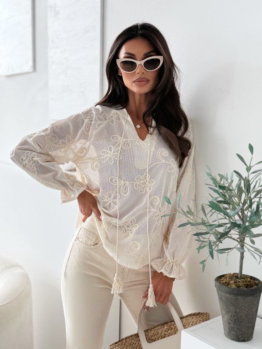 bluzka-fiesta-creamy