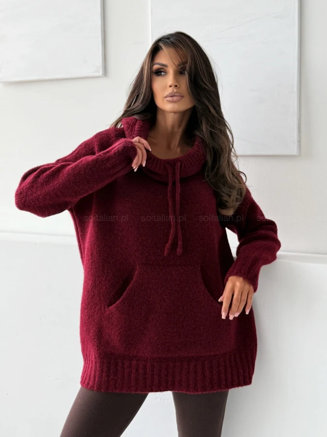 swetrowa-bluza-z-kapturem-burgund
